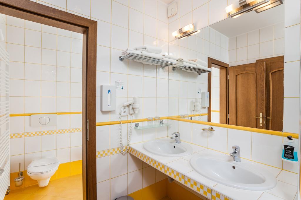 Hotel Jelinkova Vila Velké Meziříčí Rom bilde