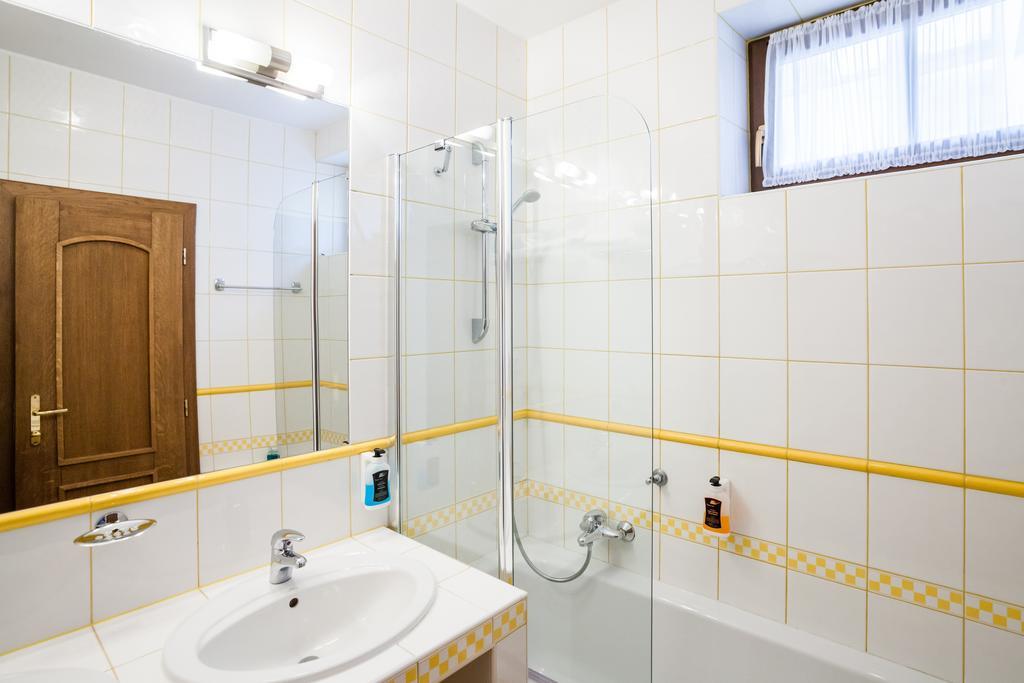 Hotel Jelinkova Vila Velké Meziříčí Rom bilde