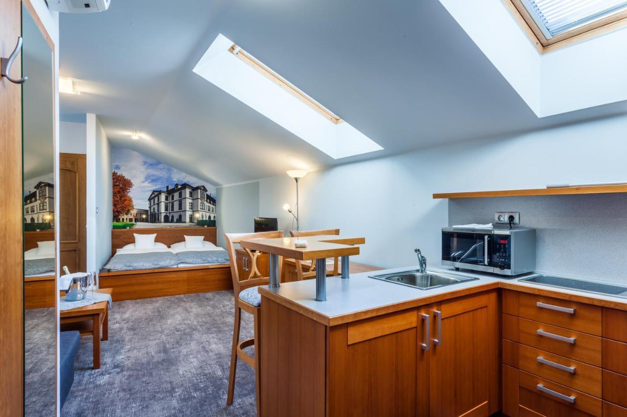 Hotel Jelinkova Vila Velké Meziříčí Eksteriør bilde