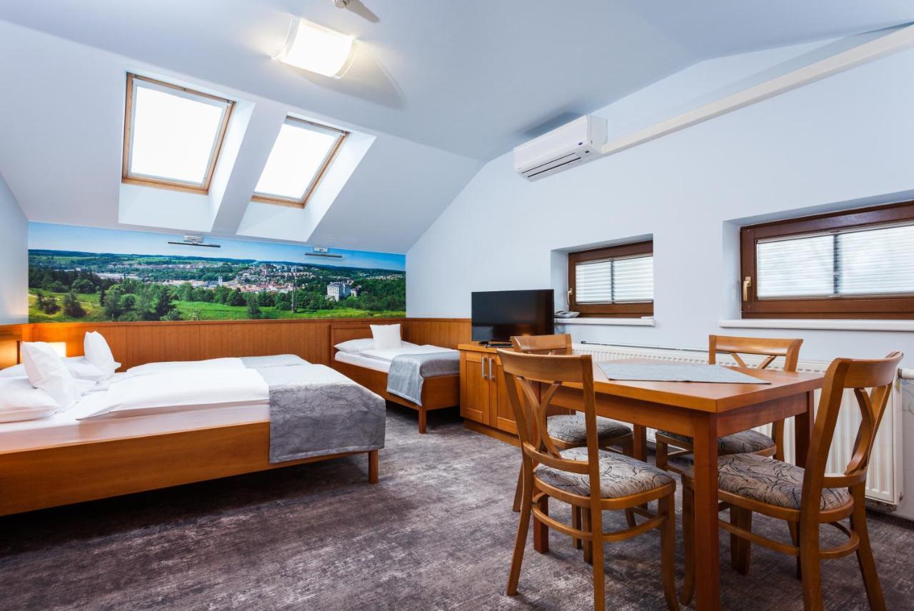 Hotel Jelinkova Vila Velké Meziříčí Eksteriør bilde